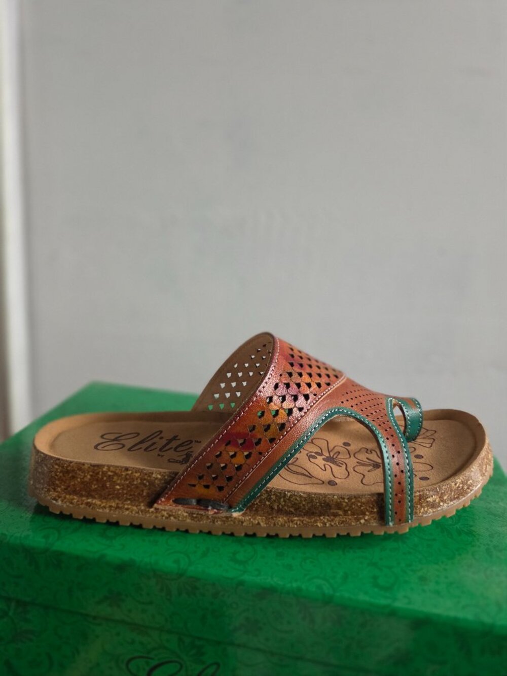 Elite by Corkys "Elite Long" slide sandals, Sz 7